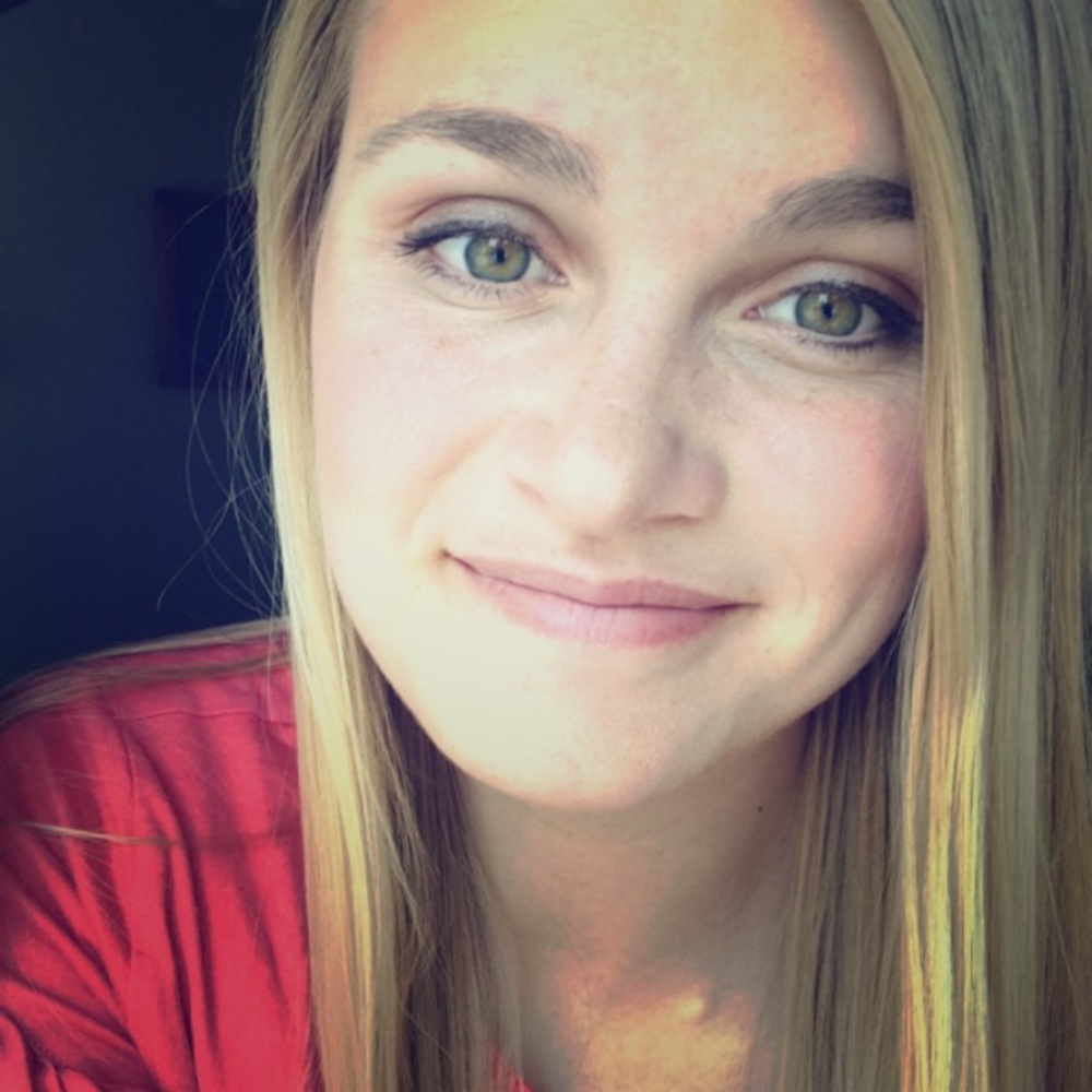 Meet your Posher, Abby